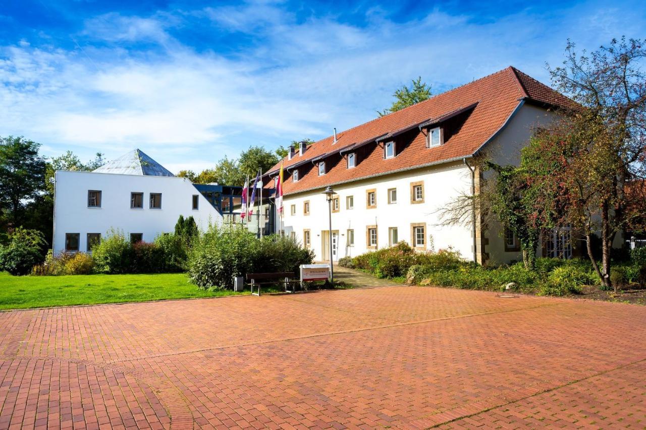 Wohlfuehlhotel Im Schlosspark - Self Checkin Willebadessen Bagian luar foto